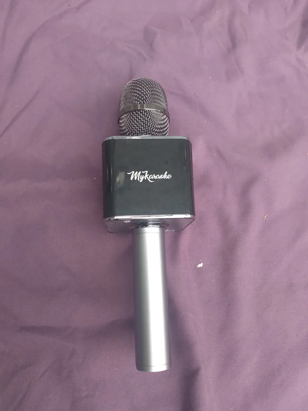 Wireless Handheld Microphone - Black and Silver